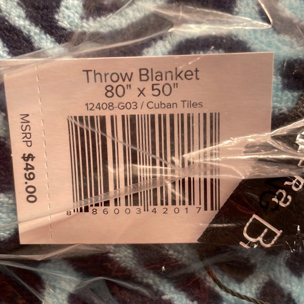 NWT Vera Bradley Cuban Tiles Plush Blanket 80”x 50”